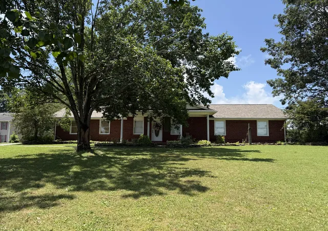 Photo 1 of Multi family home for sale at 1401 Old Whitley Rd, London, KY 40744 | MLS# 26023788 | Listing updated on 2026-08-31
