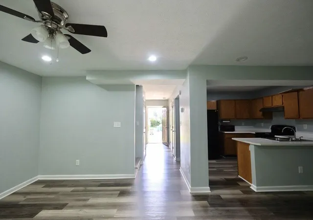 Photo 1 of Sale Pending at 181 Elkhorn Meadows Dr, Georgetown, KY 40324 | MLS# 26023773 | Listing updated on 2026-09-11