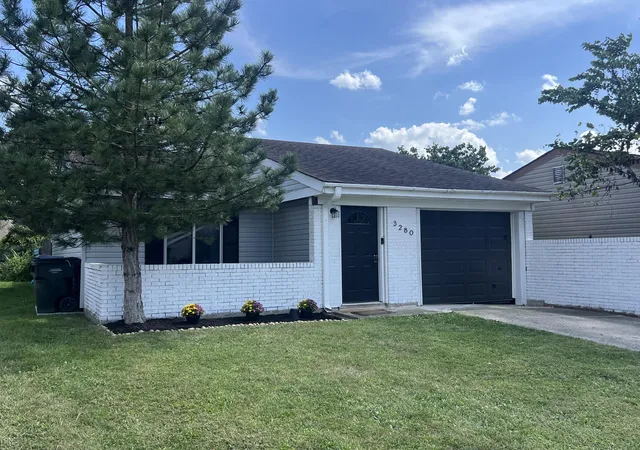 Photo 3 of Single family home for sale at 3280 Valhalla Dr, Lexington, KY 40515 | MLS# 26023791 | Listing updated on 2026-09-29