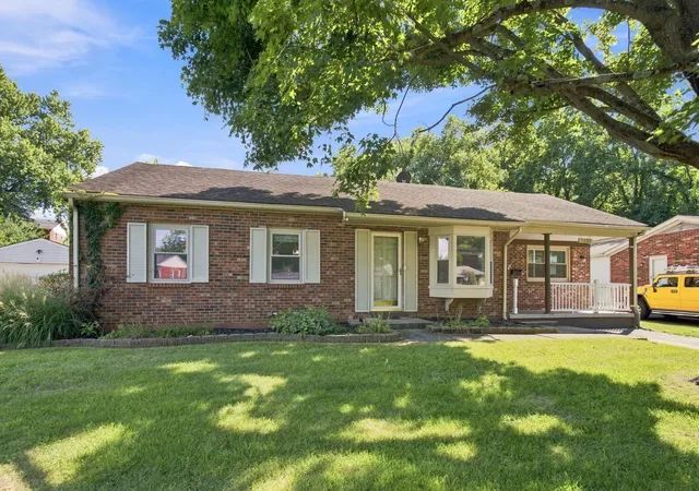 Single family home for sale at 2432 La Rochelle Rd, Lexington, KY 40504 | MLS# 26023878