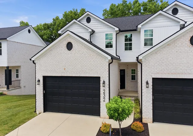 Photo 2 of Condo for sale at 232 Sugartree Ln, Versailles, KY 40383 | MLS# 26023814 | Listing updated on 2026-08-31