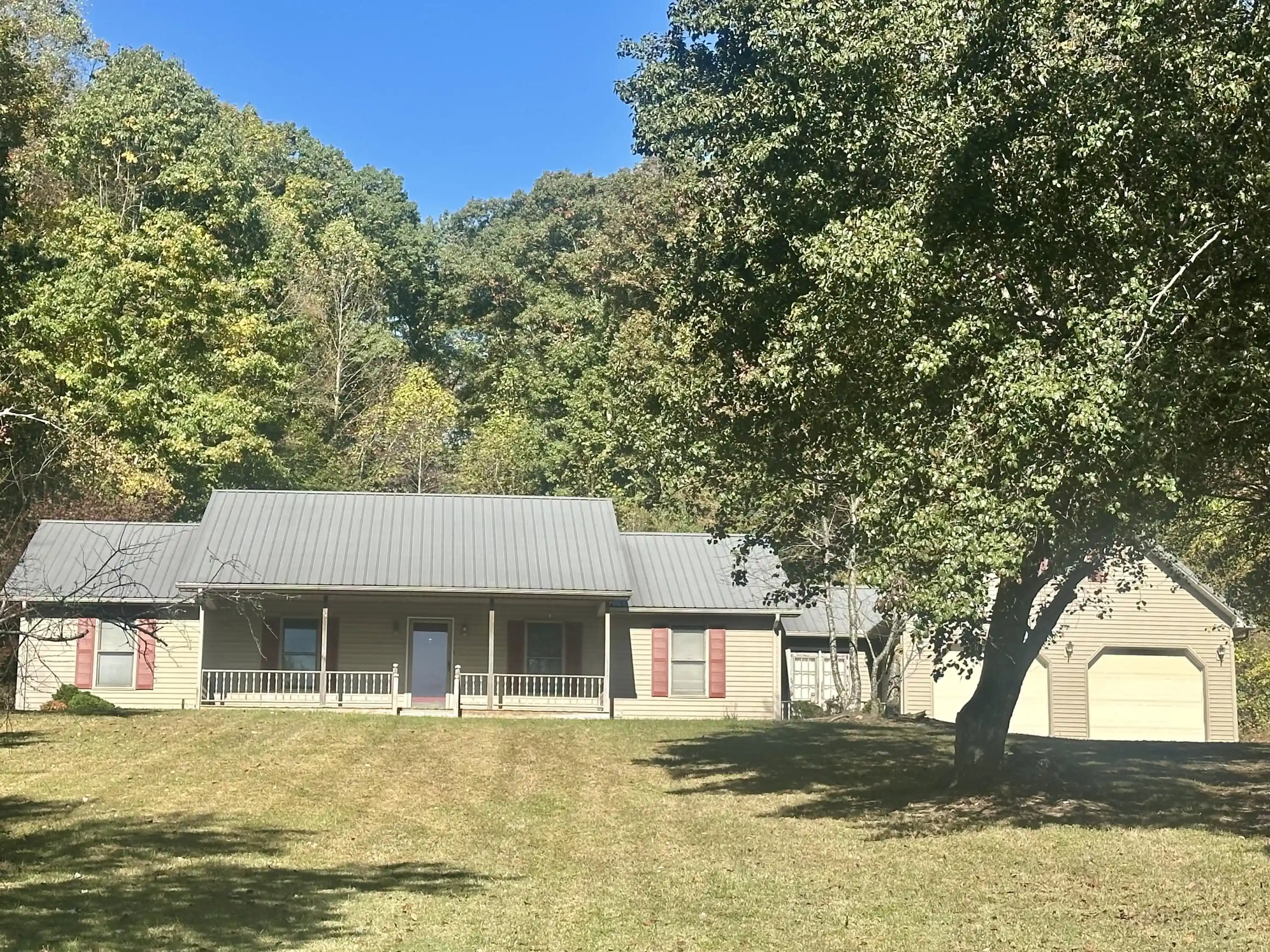 Photo 1 of Single family home for sale at 182 Brandi Dr, London, KY 40744 | MLS# 26024201 | Listing updated on 2026-10-25