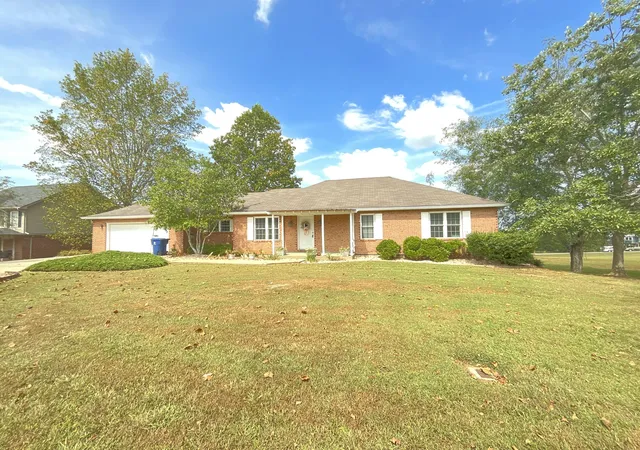 Photo 1 of Single family home for sale at 71 Horizon Hl Dr, Somerset, KY 42503 | MLS# 26024842 | Listing updated on 2026-10-30