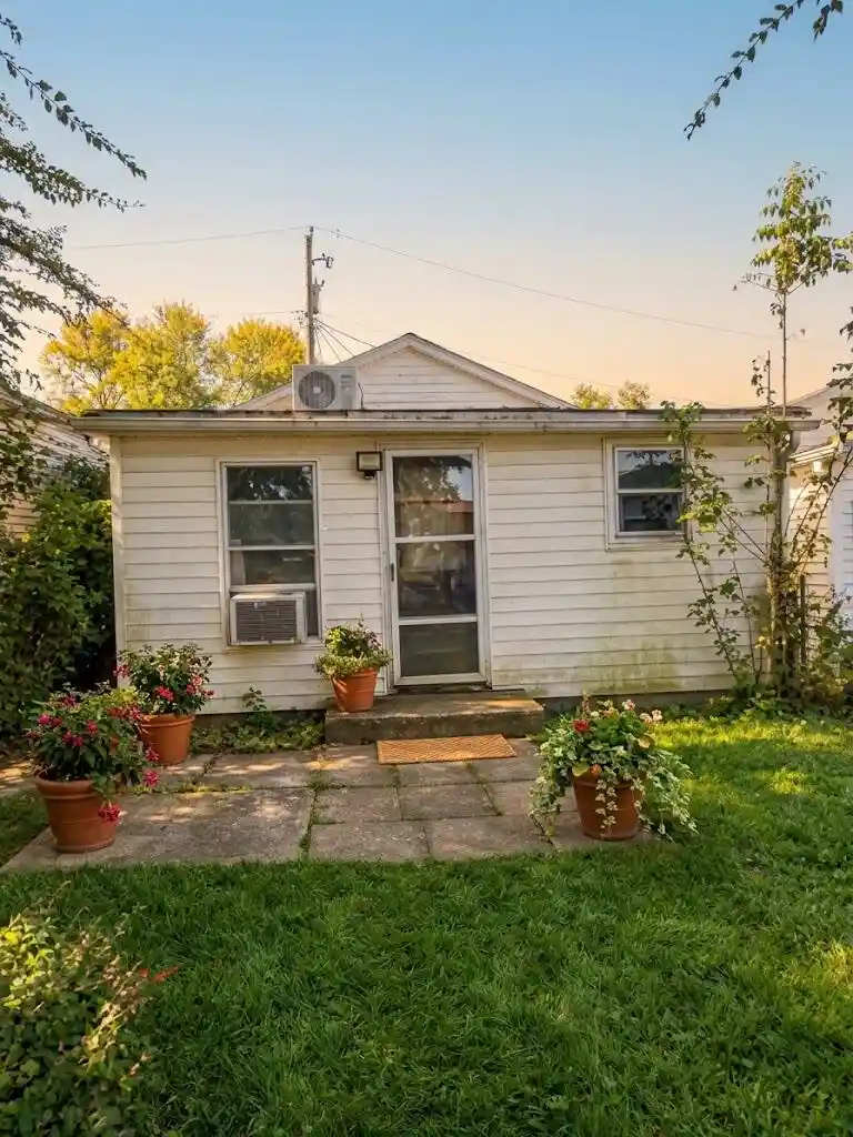 Single family home for sale at 618 Florence St, Maysville, KY 41056 | MLS# 26028148