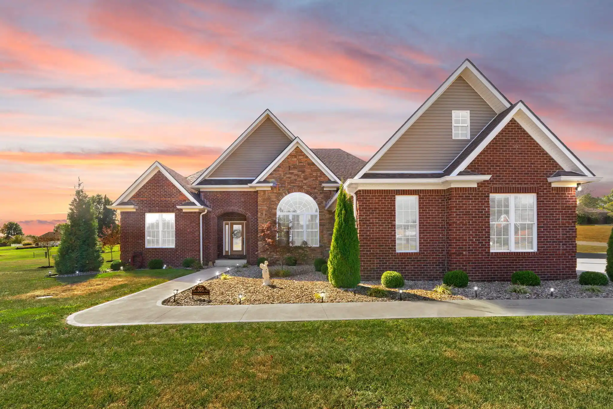 Photo 1 of Single family home for sale at 301 Saint Andrews Ct, Mount Sterling, KY 40353 | MLS# 26029199 | Listing updated on 2026-10-22