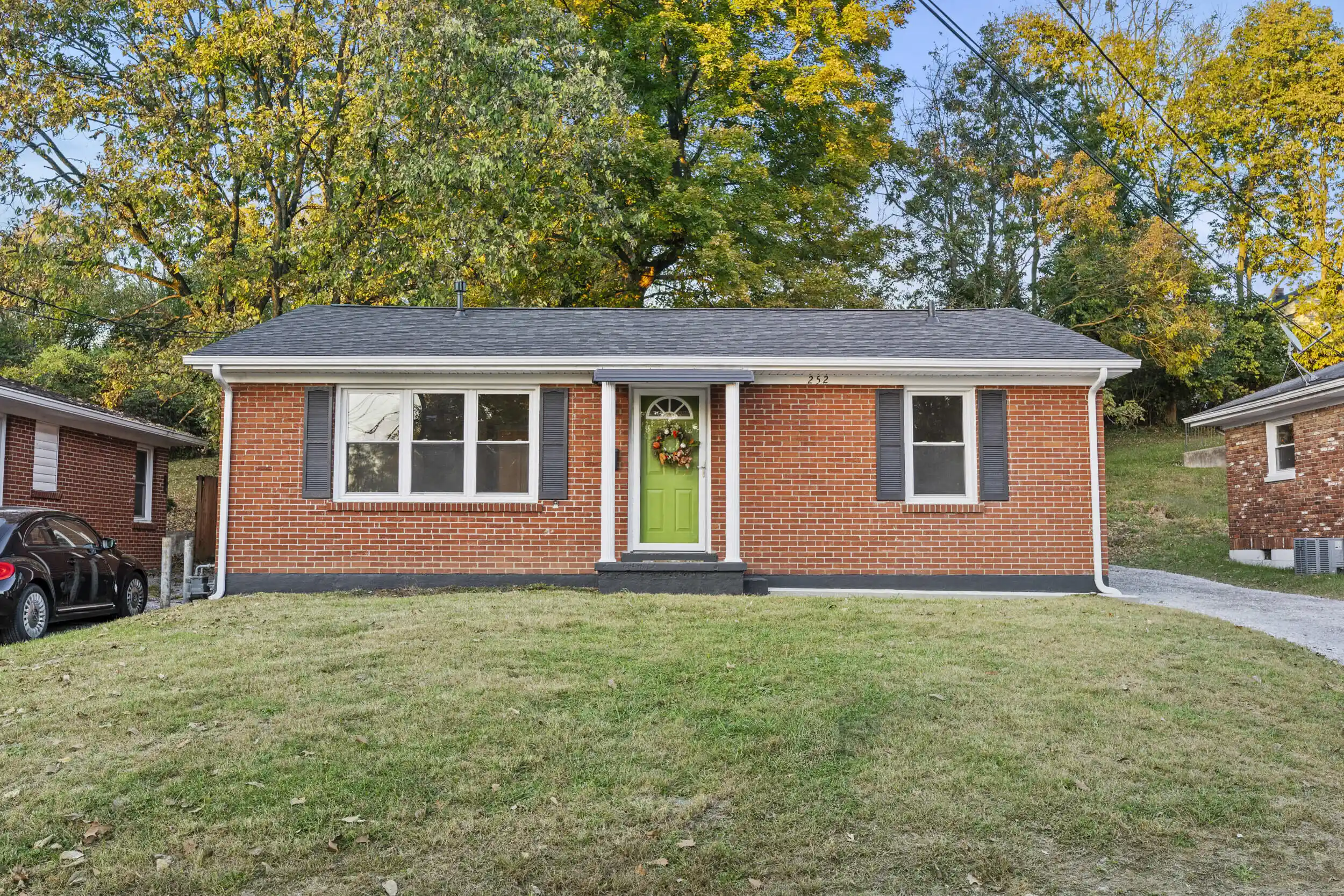 Photo 1 of Single family home for sale at 252 Rancho Dr, Frankfort, KY 40601 | MLS# 26028549 | Listing updated on 2026-10-24
