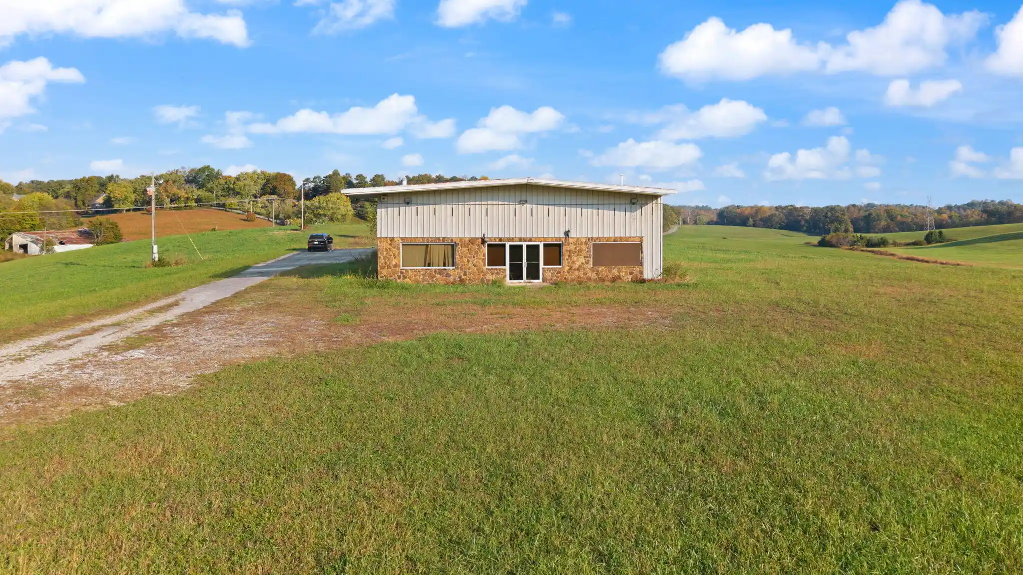 Photo 1 of Sale Pending at 3163 5th Street Rd, Corbin, KY 40701 | MLS# 26029064 | Listing updated on 2026-10-27