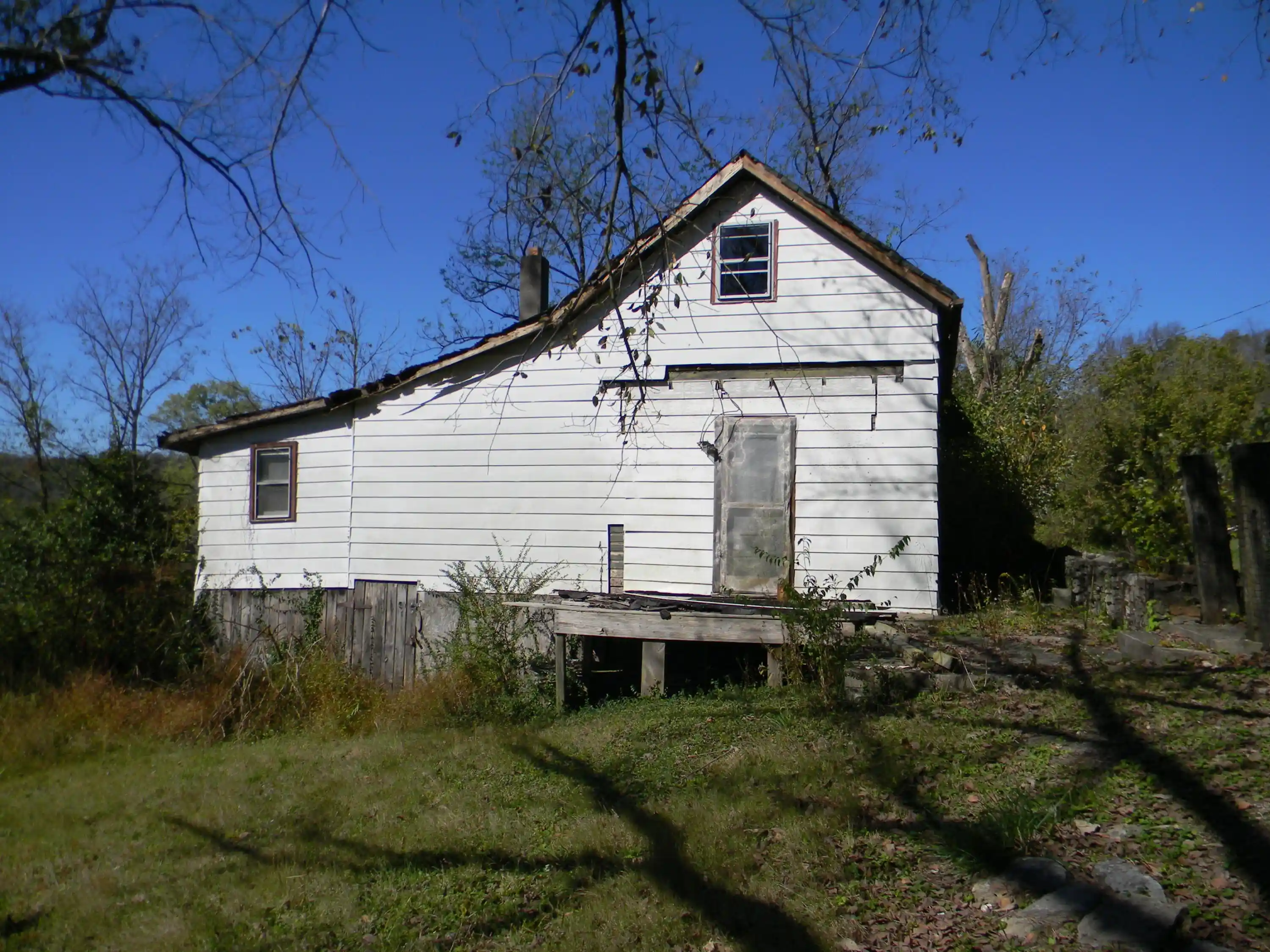 Photo 1 of Single family home for sale at 121 Ralston Ln, Winchester, KY 40391 | MLS# 26029234 | Listing updated on 2026-10-22