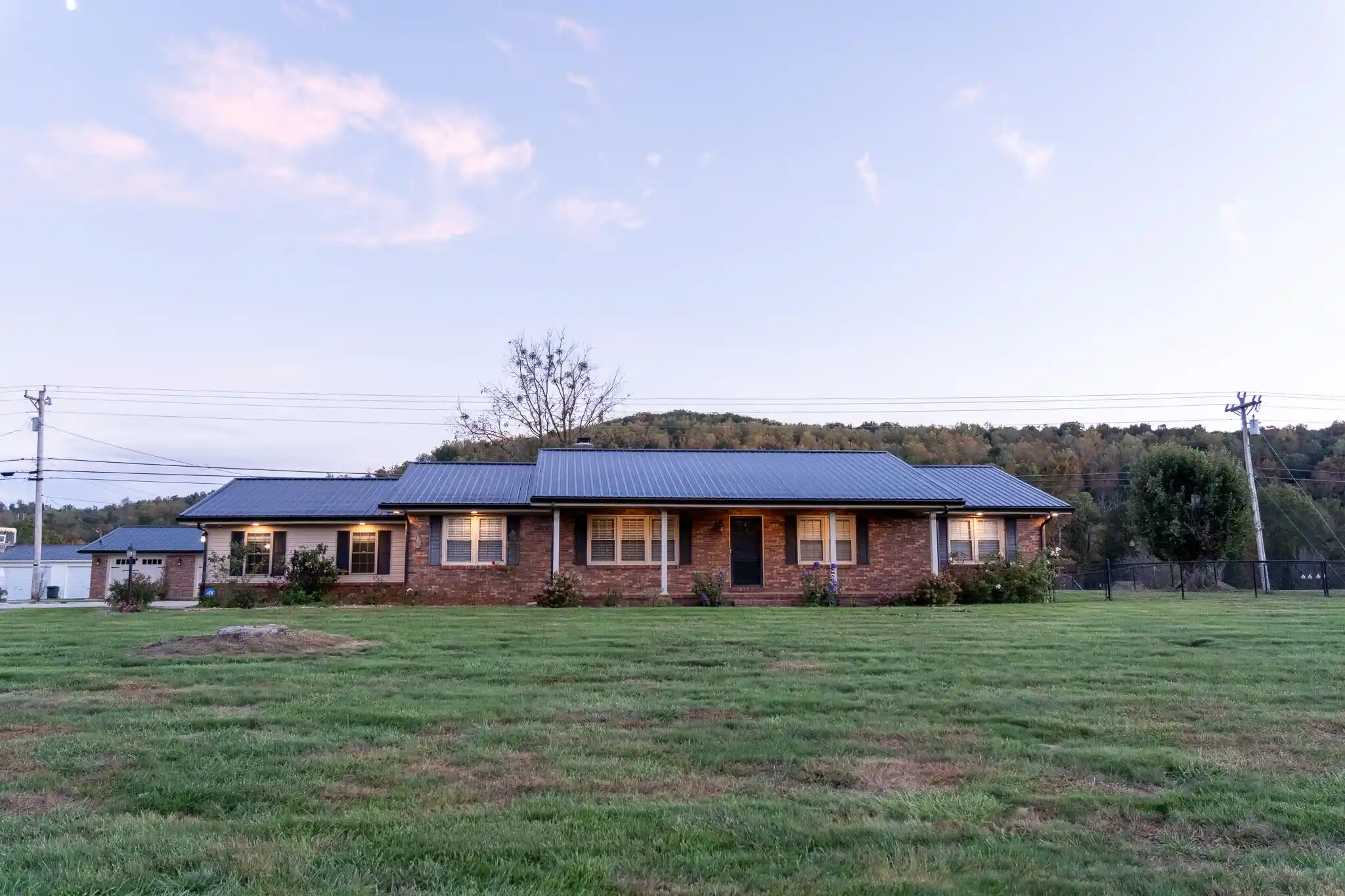 Photo 1 of Single family home for sale at 3839 Rush Branch Rd, Somerset, KY 42501 | MLS# 26029116 | Listing updated on 2026-10-21