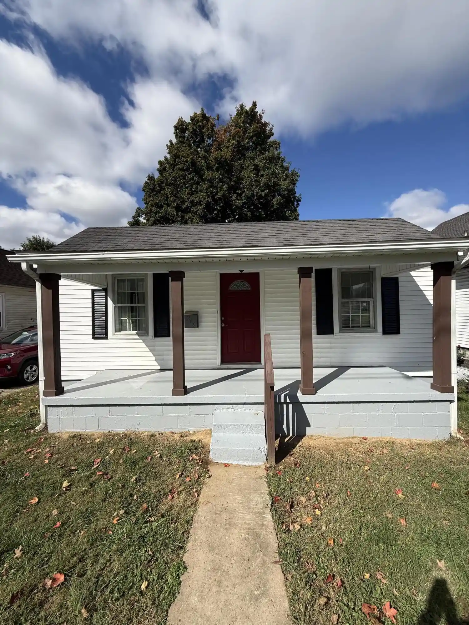 Photo 1 of Single family home for sale at 216 Cathedral, Bardstown, KY 40004 | MLS# 26029509 | Listing updated on 2026-10-25
