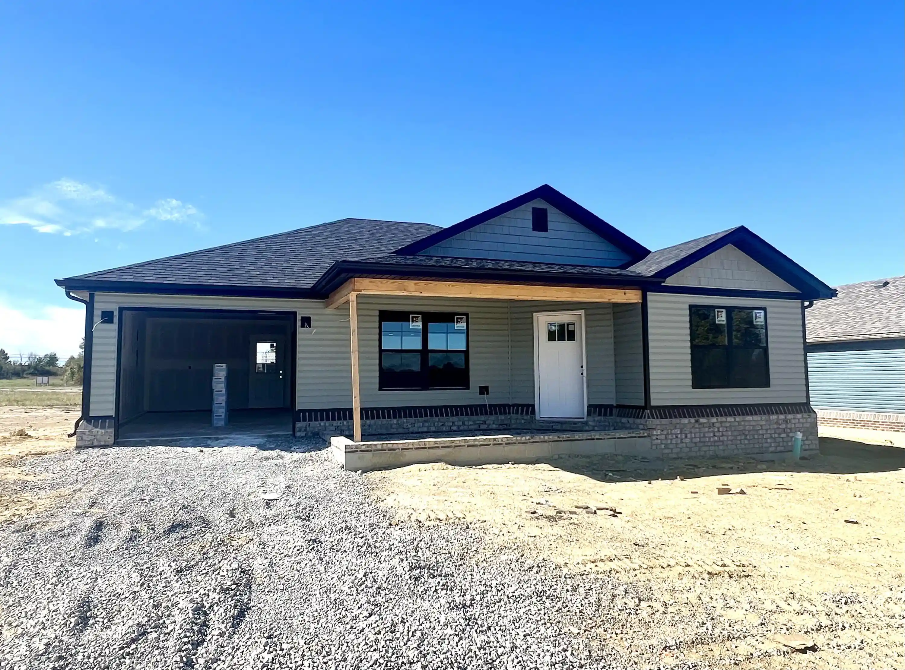 Photo 1 of Single family home for sale at 246 Ter View Dr, Berea, KY 40403 | MLS# 26029264 | Listing updated on 2026-10-22