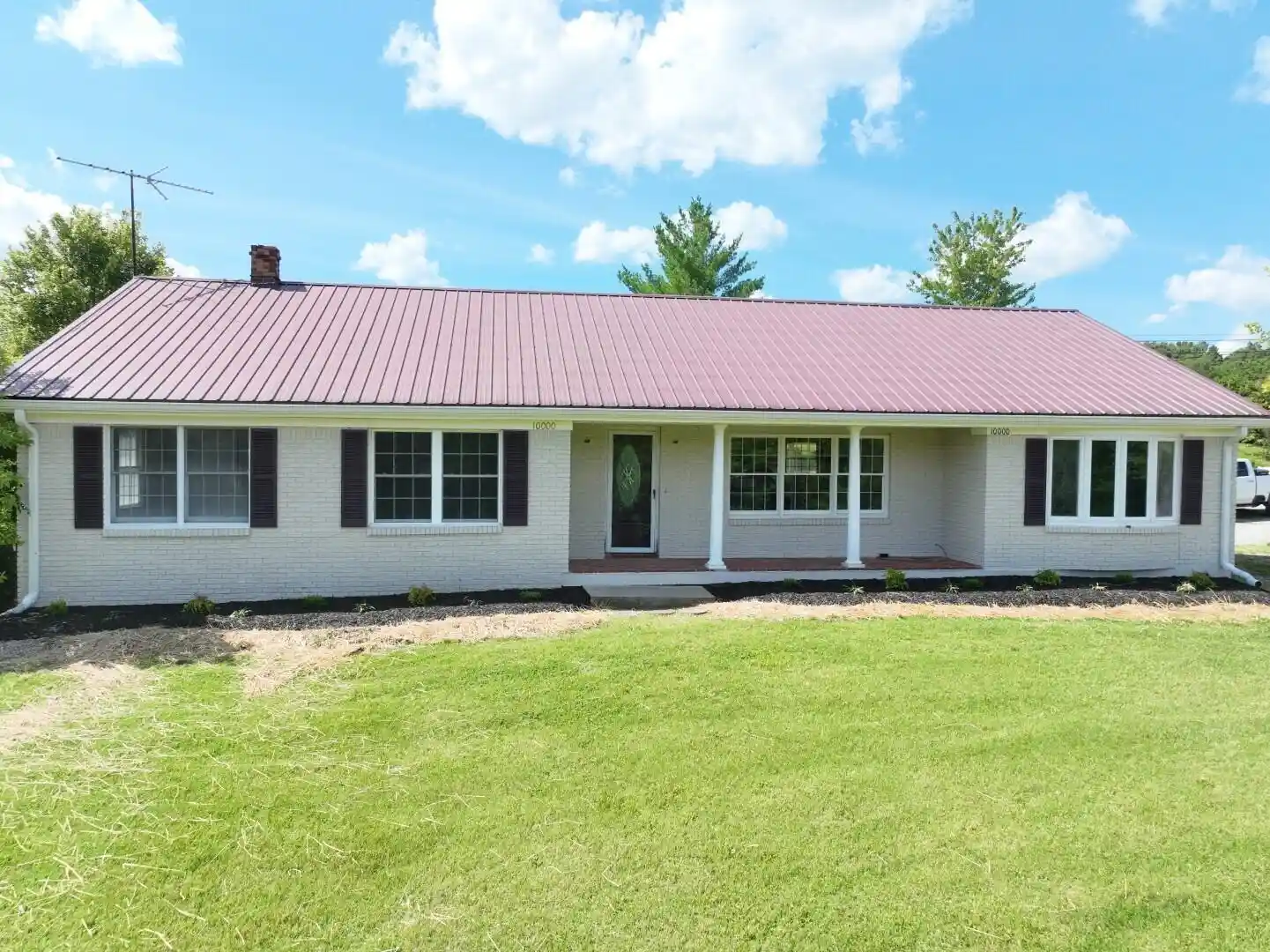 Single family home for sale at 9867 Pottsville Rd, Springfield, KY 40069 | MLS# 26029270