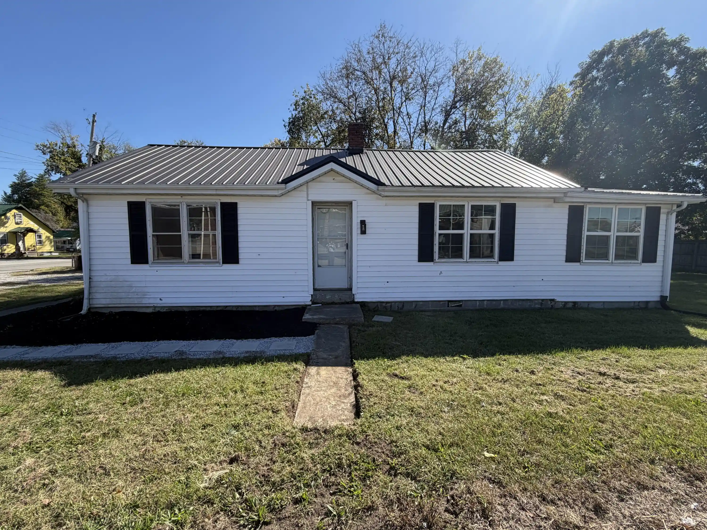 Single family home for sale at 105 Randolph St, Somerset, KY 42501 | MLS# 26029430