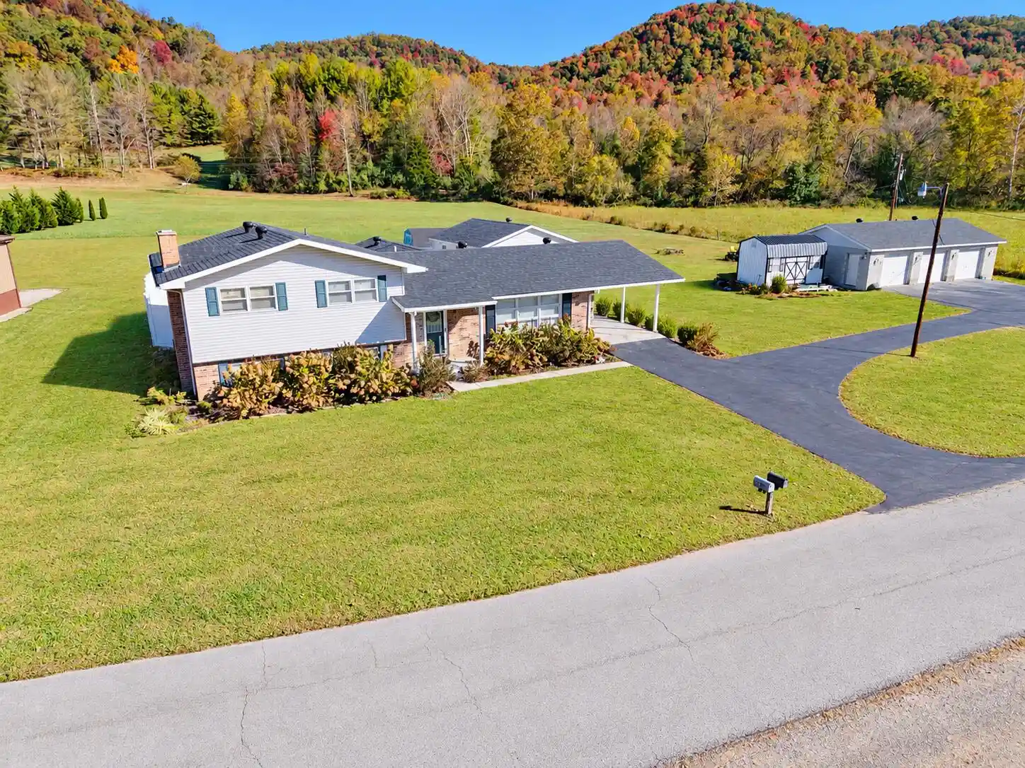 Photo 1 of Single family home for sale at 72 Fly Branch Rd, Vanceburg, KY 41179 | MLS# 26029521 | Listing updated on 2026-10-25