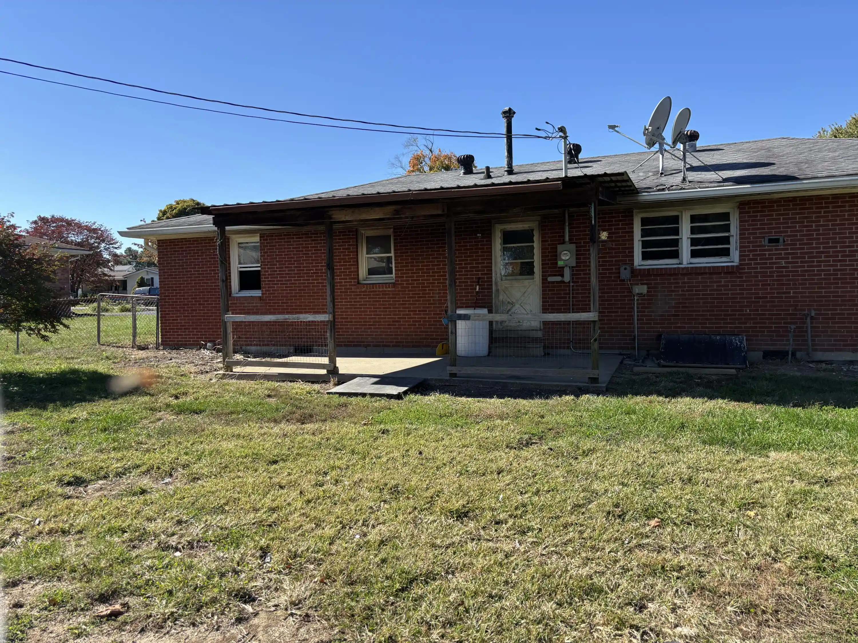 Photo 1 of Single family home for sale at 116 Spring Valley Rd, Danville, KY 40422 | MLS# 26029485 | Listing updated on 2026-10-25