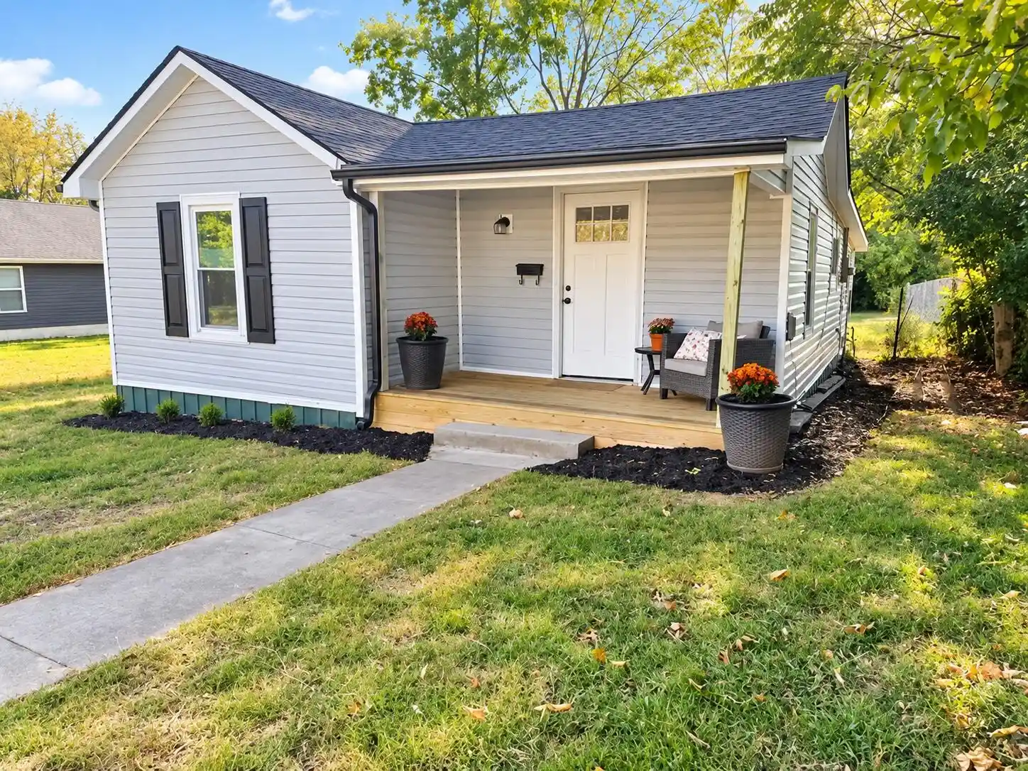 Photo 1 of Single family home for sale at 101 E Locust St, Richmond, KY 40475 | MLS# 26029837 | Listing updated on 2026-10-30