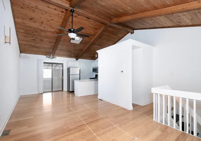 Photo 4 of Townhouse for sale at 579 El Paseo Pl, Lexington, KY 40517 | MLS# 26029957 | Listing updated on 2026-10-29