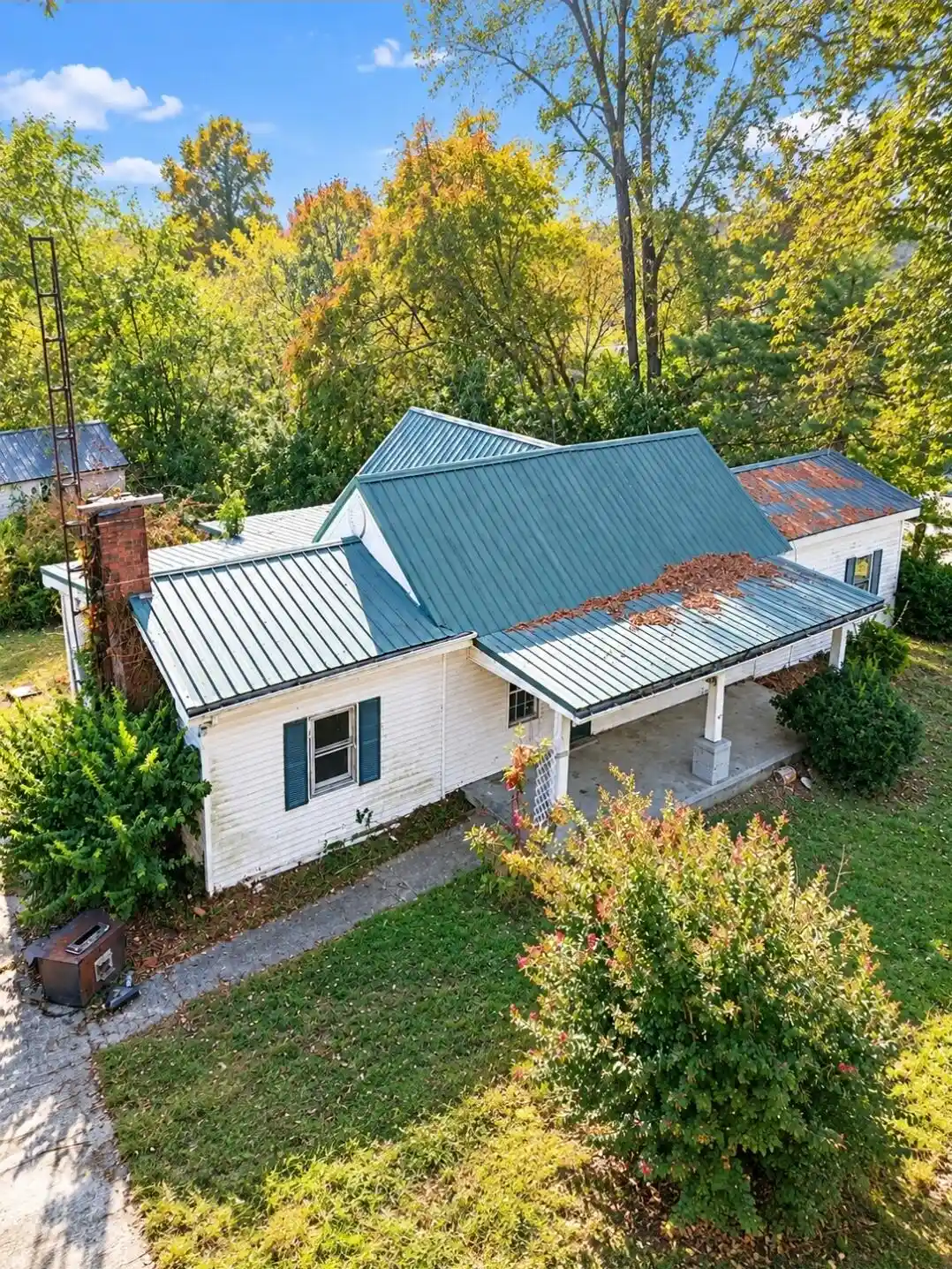 Single family home for sale at 4981 Goggins Ln, Richmond, KY 40475 | MLS# 26030085