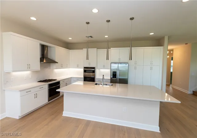 4th image of 12668 Caballo Ct, Estero, FL 33928 | MLS# 225030678