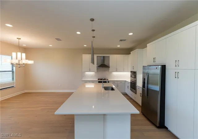 5th image of 12668 Caballo Ct, Estero, FL 33928 | MLS# 225030678
