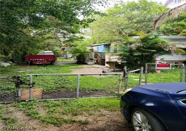 Photo 1 of Manufactured home for sale at 2715 Holly Ave, Naples, FL 34112 | MLS# 222066927 | Listing updated on 2025-08-18