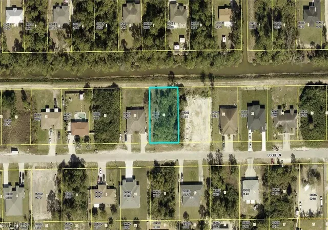 1st image of 5040/5042 Locke Ln, Lehigh Acres, FL 33973 | MLS# 224042464