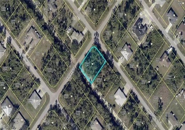1st image of 5149/5151 28th St Sw, Lehigh Acres, FL 33973 | MLS# 225001776