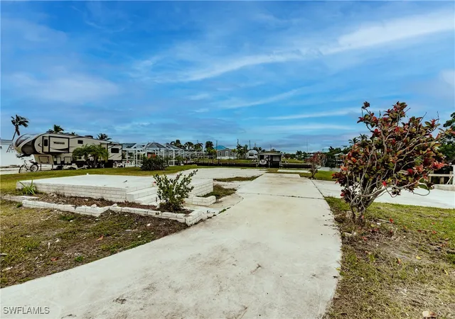 3rd image of 2680 Patterson Ct, Saint James City, FL 33956 | MLS# 225007056