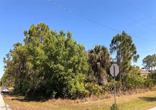 Photo 1 of Land for sale at 3110 33rd St W, Lehigh Acres, FL 33971 | MLS# 225022091 | Listing updated on 2025-08-01