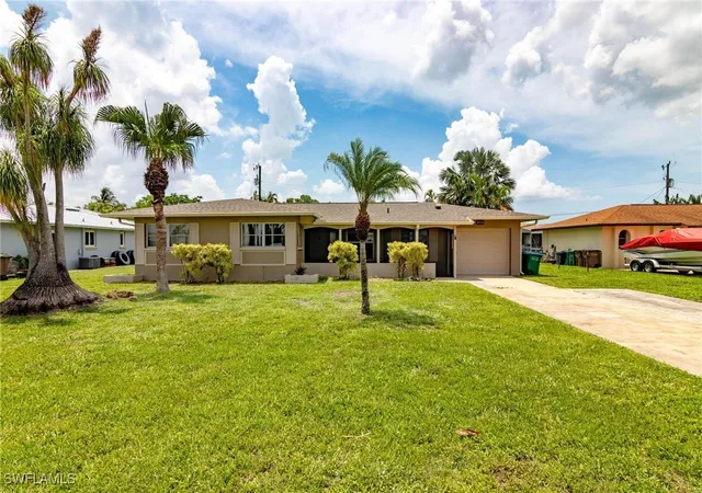 Photo 1 of Sale Pending at 256 Se 46th Ter, Cape Coral, FL 33904 | MLS# 225062619 | Listing updated on 2025-09-25