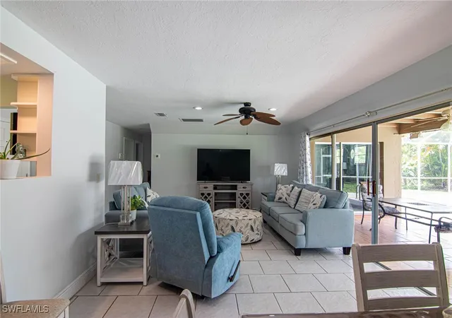 Photo 4 of Sale Pending at 256 Se 46Th Ter, Cape Coral, FL 33904 | MLS# 225062619 | Listing updated on 2025-09-25