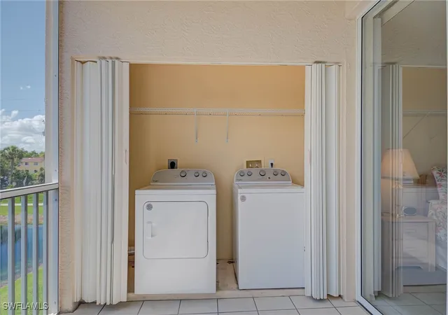 2nd image of 14931 Park Lake Dr, Fort Myers, FL 33919
