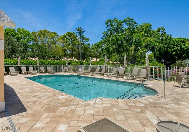 Homes for sale in Naples, FL | 773 Wiggins Lake Drive, Naples, FL 34110 | Houzeo
