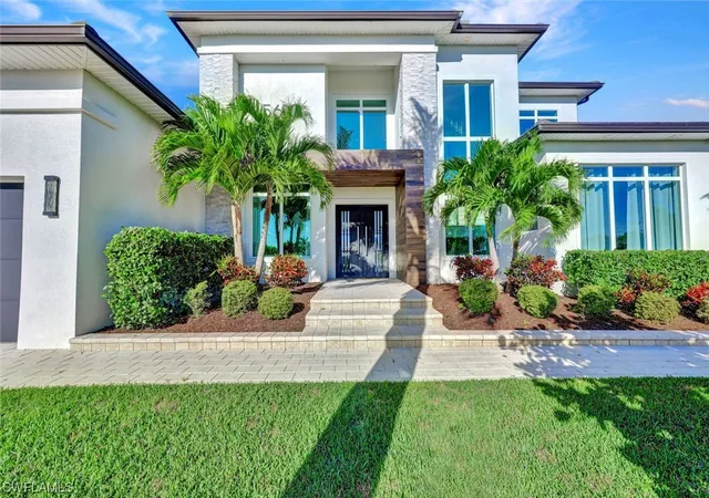 2nd image of 5610 De Soto Ct, Cape Coral, FL 33904 | MLS# 224023190