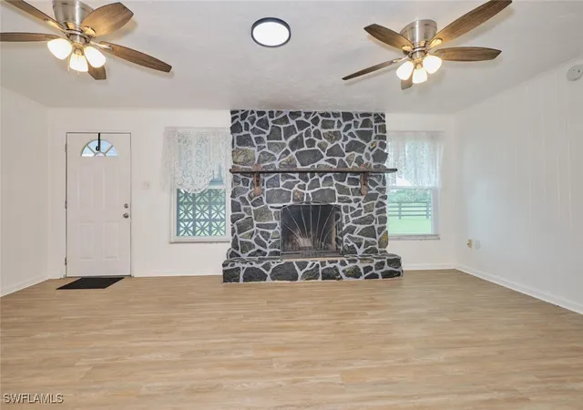 4th image of 8678 County Rd 78, La Belle, FL 33935 | MLS# 224074014