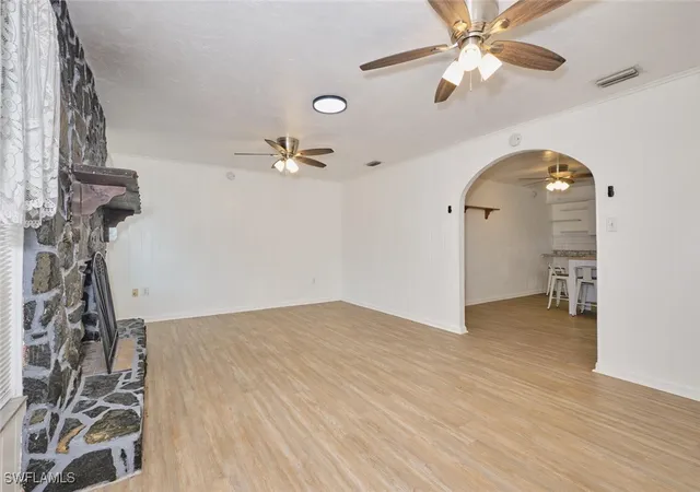 5th image of 8678 County Rd 78, La Belle, FL 33935 | MLS# 224074014
