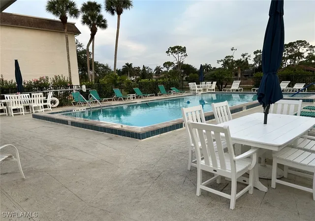 Homes for sale in Naples, FL | 5651 Rattlesnake Hamm Road, Naples, FL 34113 | Houzeo