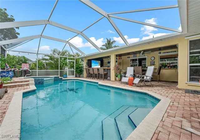 Homes for sale in Cape Coral, FL | 2812 Sw 29Th Ave, Cape Coral, FL 33914 | MLS# 225051859