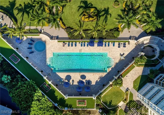 2nd image of 4021 Gulf Shore Blvd N #V-16, Naples, FL 34103 | MLS# 225005003