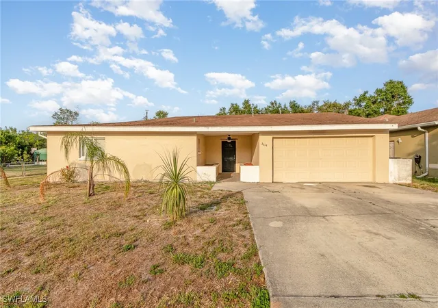1st image of 2414 Parkview Dr, Fort Myers, FL 33905 | MLS# 225044596