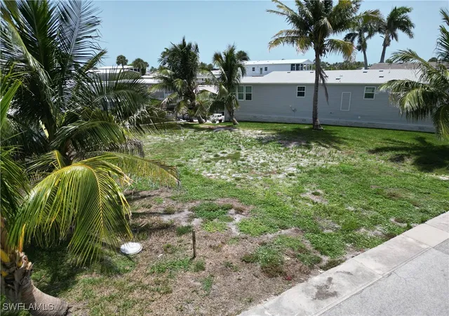 2nd image of 11271 Azalea Ln, Fort Myers Beach, FL 33931 | MLS# 225052170