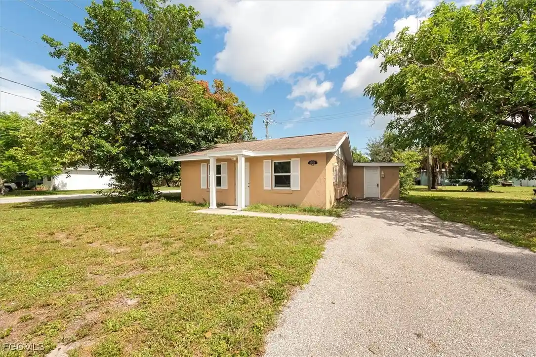 Photo 1 of Multi family home for sale at 1905 Oakley Ave #A and B, Fort Myers, FL 33901 | MLS# 225029304 | Listing updated on 2026-10-26