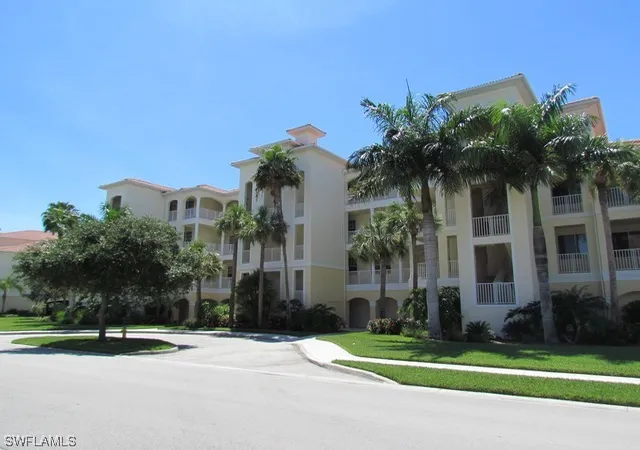 Condominium at 4843 Hampshire Ct #305, Naples, FL 34112 | MLS# 213014475 | | Sold on 2014-03-26