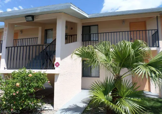 Condominium at 4903 Vincennes St #211, Cape Coral, FL 33904 | MLS# 214024571 |  | Sold on 2014-09-26