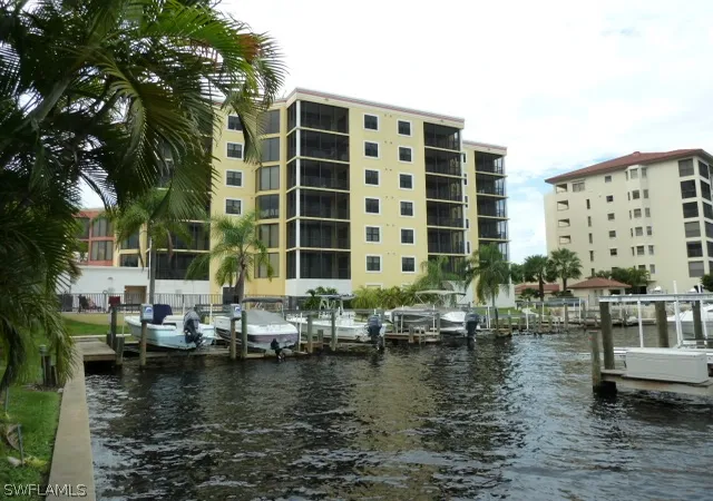 Condominium at 4029 Se 20Th Pl #502, Cape Coral, FL 33904 | MLS# 214055592 | | Sold on 2015-01-16
