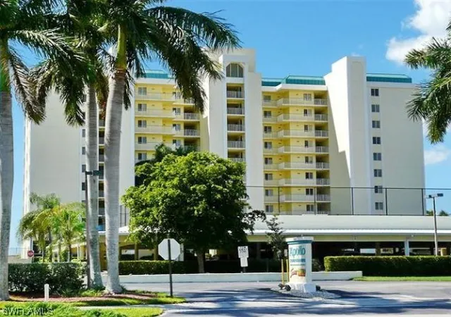 Condominium at 900 S Collier Blvd #1003, Marco Island, FL 34145 | MLS# 214070567 | | Sold on 2015-03-27