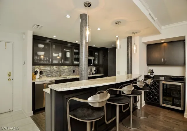 Condominium at 666 3Rd St S #302, Naples, FL 34102 | MLS# 214062770 | | Sold on 2015-06-11