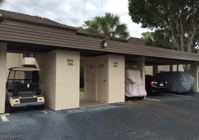 Condominium at 5925 Trailwinds Dr #925, Fort Myers, FL 33907 | MLS# 215033143 |  | Sold on 2015-06-30