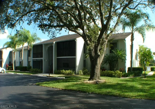 Condominium at 4641 Lakeside Club Blvd #4-D1, Fort Myers, FL 33905 | MLS# 214067001 | | Sold on 2015-07-01