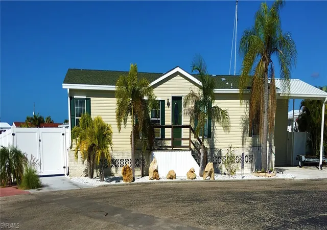 1st image of 2941 Bowsprit Ln, Saint James City, FL 33956 | MLS# 216079274